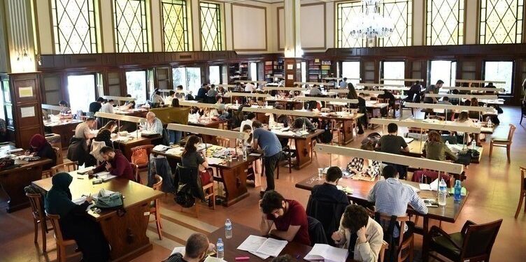 2024 yılı Yaz Okulu Açan Üniversiteler ve Yaz Okulu Tarihleri 1 Yaz Okulu